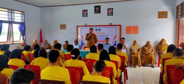 Sebanyak 68 siswa SMKS Yapis TIK ikut PKL