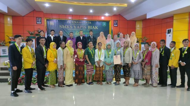 Kelas XII AKL