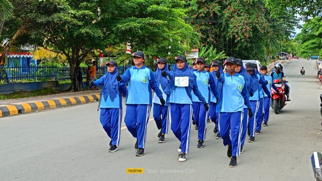 Lomba Gerak Jalan HUT RI