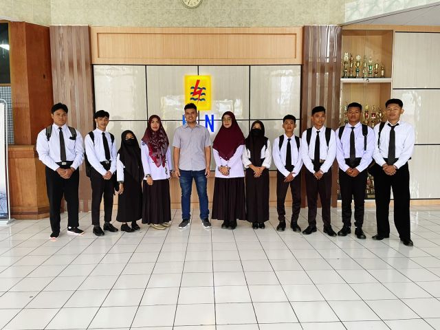 Penyerahan Siswa Prakerin Tahun Ajaran 2023/2024