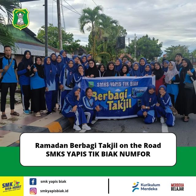 Berbagi Takjil on the Road