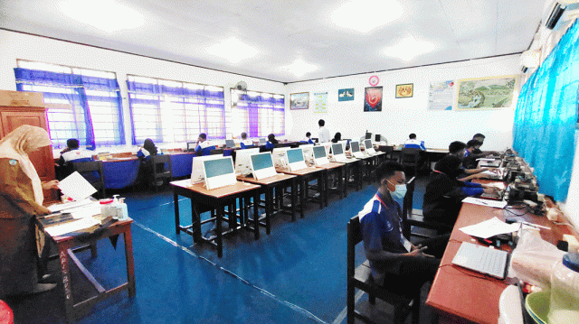 Ujian Sekolah Berbasis Komputer